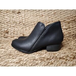 ESPRIT Hunter Woman's Size 7 M Black Side Zip Ankle Booties Casual Fashion Boots